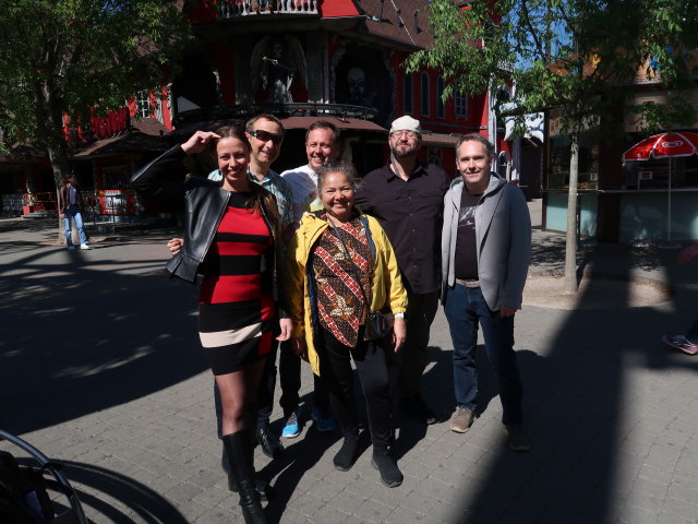 Julia, ich, Peter, Silvana, Markus und Udo im Prater