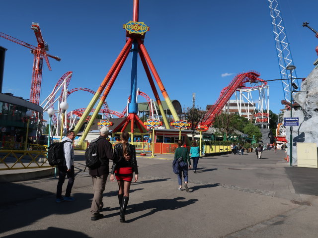 Peter, Markus, Julia, Klara und ? im Prater