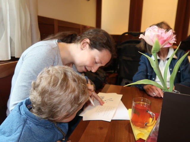 Nils und Sabine im Buschenschank Lentner