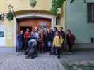 Klara, ich, Sabine, Nils, Peter, Julia, ?, Markus, ?, Silvana, ? und ? beim Buschenschank Lentner