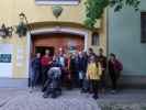 Klara, ich, Sabine, Nils, Peter, Julia, ?, Markus, ?, Silvana, ? und ? beim Buschenschank Lentner