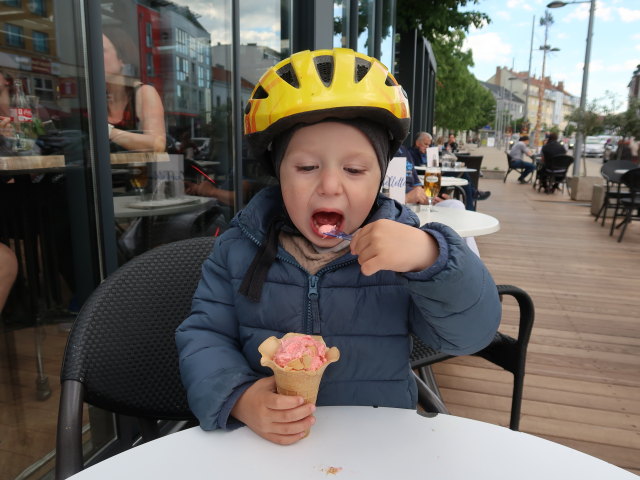 Nils im Eissalon Castelletto in Schwechat