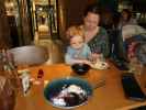 Nils und Sabine im Restaurant Venn in Kotka (22. Mai)