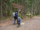 Sabine und Nils am Ketunlenkki im Repoveden Kansallispuisto (24. Mai)