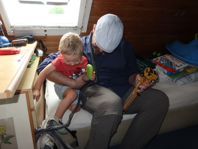 Nils und Markus im Haus meiner Eltern