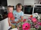 Nils und Mama im Haus meiner Eltern