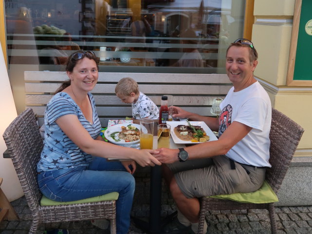 Sabine, Nils und ich im Stadtwirtshaus Hopferl in Gm&uuml;nd (18. Juli)