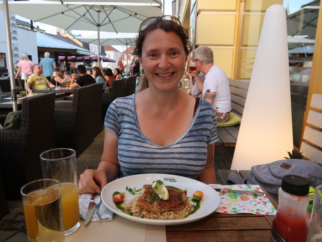 Sabine im Stadtwirtshaus Hopferl in Gm&uuml;nd (18. Juli)