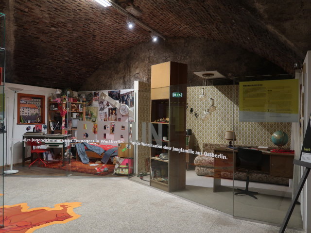 Sonderausstellung 'Schauplatz Eiserner Vorhang' im Schloss Weitra, 601 m (19. Juli)