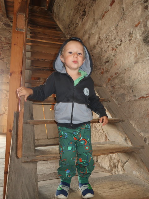 Nils im Schloss Weitra, 601 m (19. Juli)