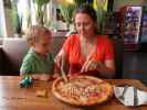 Nils und Sabine in der Pizzeria Milano in Gm&uuml;nd (19. Juli)