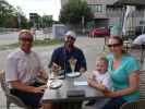 Ich, Markus, Nils und Sabine im Eissalon Dolce Vita
