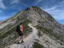 Ronald zwischen Akarscharte und Steirischer Kalkspitze (25. Juli)